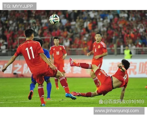 最喜欢在赛场上流泪的足球明星们背后的故事与情感揭秘 最喜欢在赛场上流泪的足球明星们背后的故事与情感揭秘